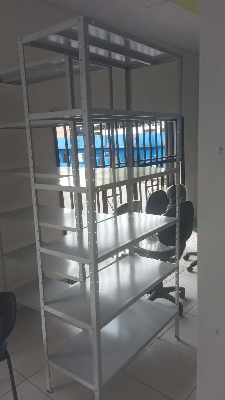Estante de aço multiuso
