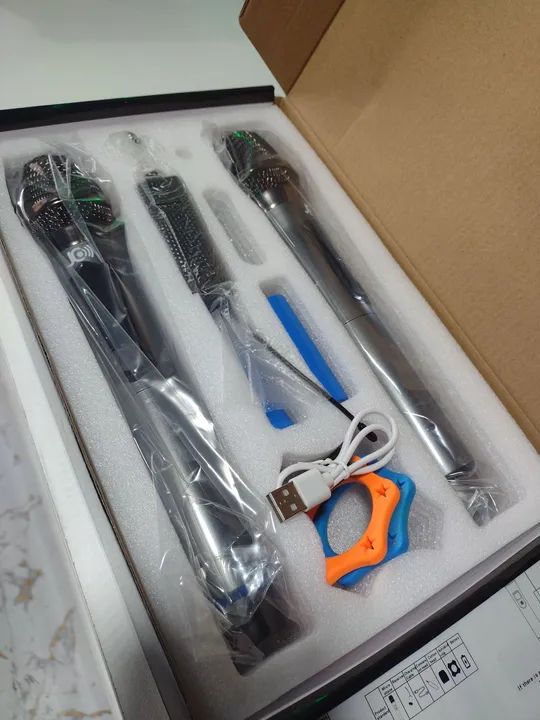 Microfone Sem Fio Duplo Profissional JC-83714 Novo Com Garantia  - Foto 2