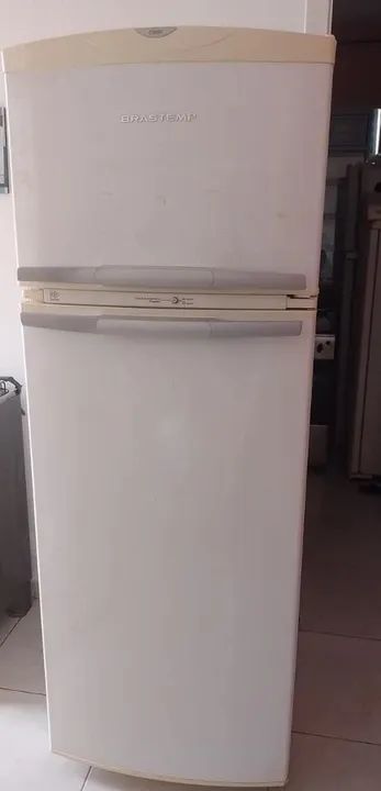 Geladeira Brastemp clean Frost Free 370 litros funcionando perfeitamente 