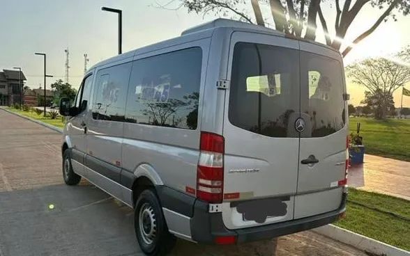 Vende-se uma van  - Foto 3