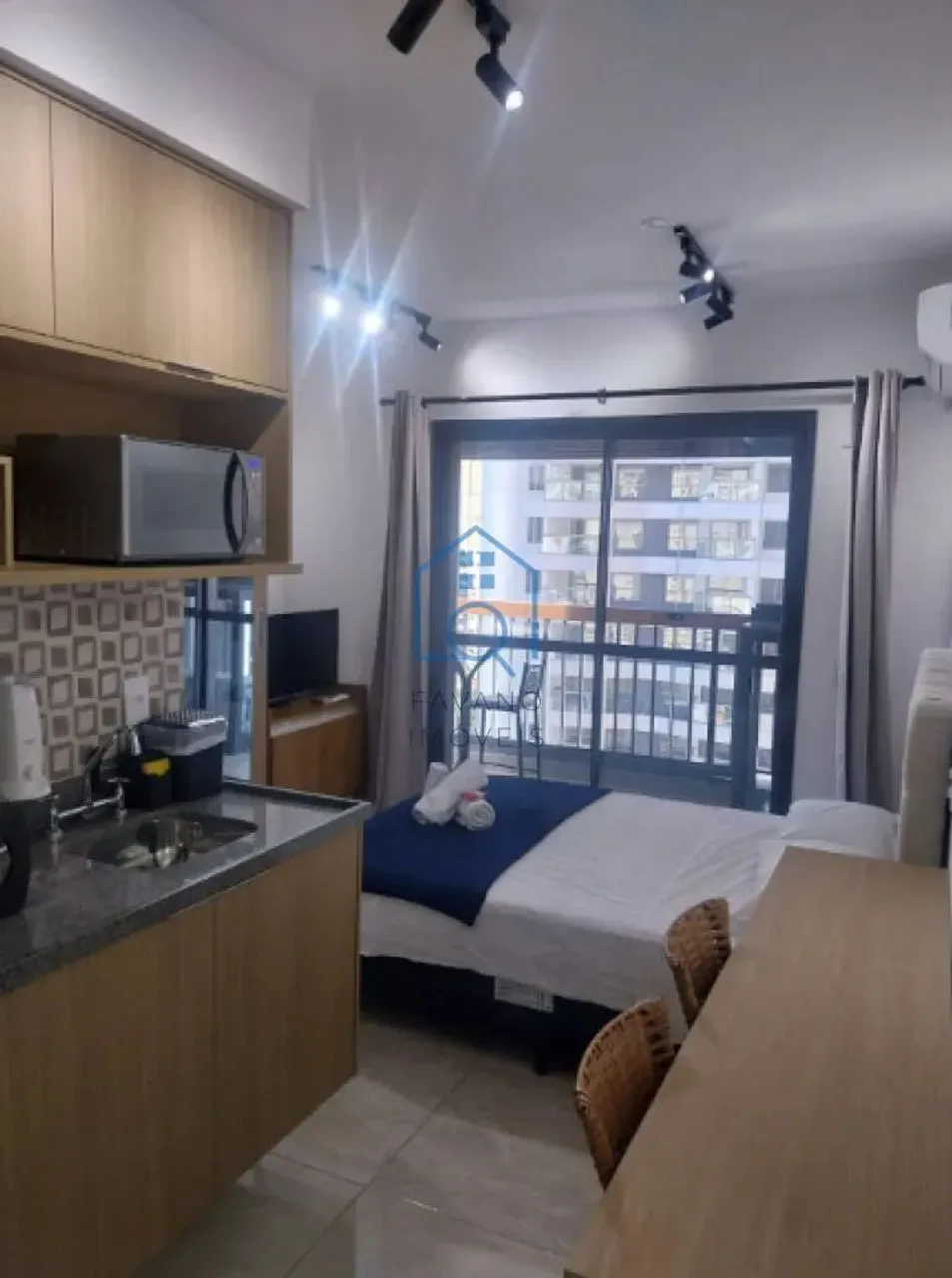 Studio 25m² pronto e mobiliado a poucos metros da estação Brooklyn - SP