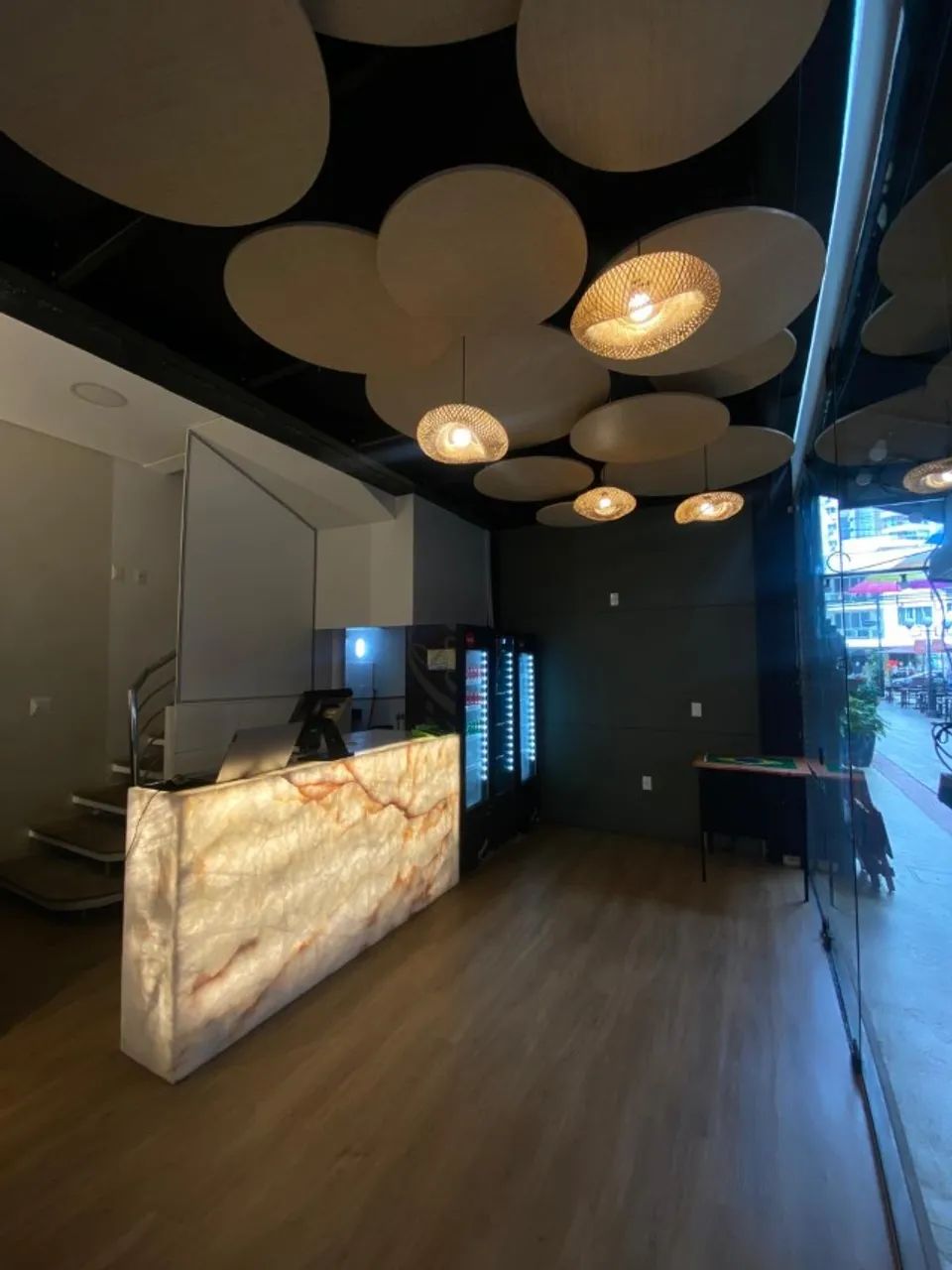 Restaurante à Venda em Balneário Camboriú - Localização Turística ( Rua dos Guarda Chuvas)