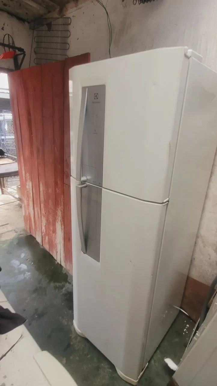 Geladeira Electrolux