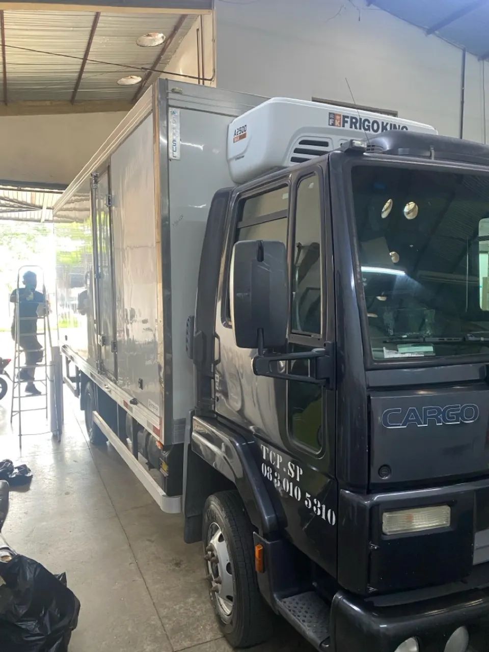 Ford Cargo 816 2012 novíssimo  - Foto 5