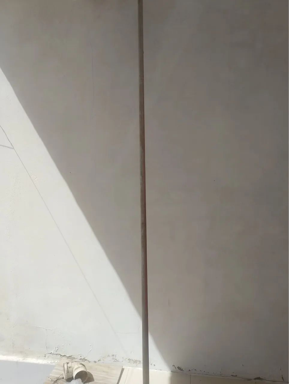 Chapa de alumínio e tubo 1 polegada