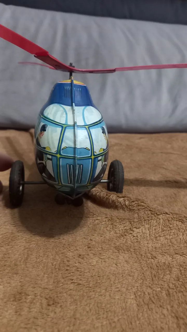 Helicóptero de Brinquedo de lata antiga  década de 40  - Foto 5