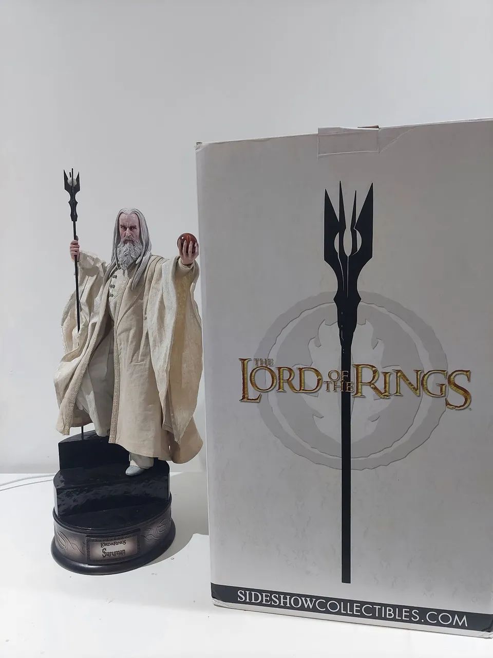 Estátua saruman senhor dos Anéis sideshow 1/4 Premium 