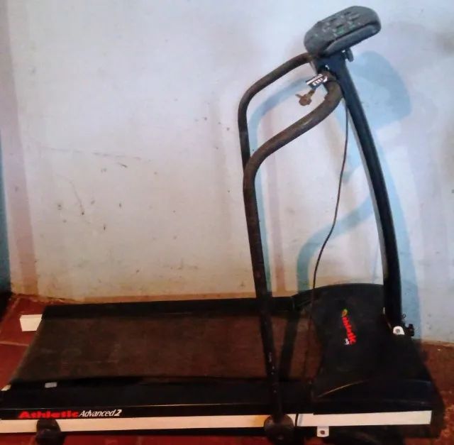 *Esteira Ergométrica Athletic Advanced 2* 