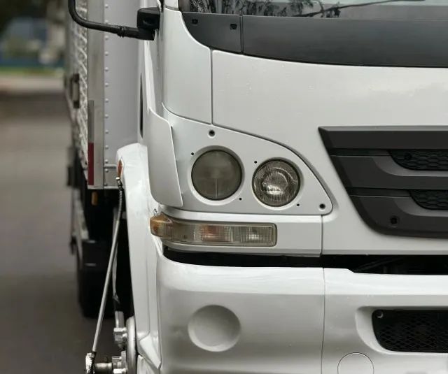 Mercedes-Benz Accelo 1016 - 2014 - Foto 4