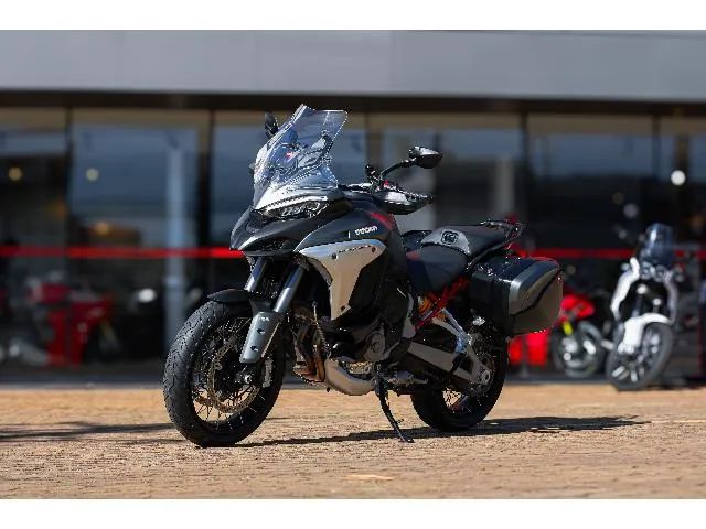 DUCATI MULTISTRADA 1160 V4S 1100 cc  - Foto 2