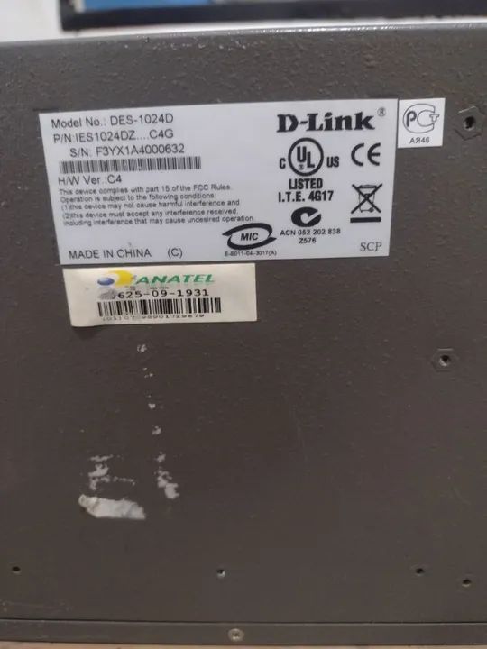 D-Link DES-1024D Switch64275296142723123