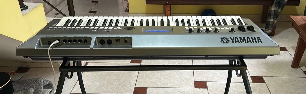 Teclado yamaha mm6 