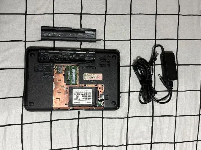 Notebook HP Pavilion G4 - Intel Core i3 / 8GB RAM / SSD 256GB / Windows 11 - Foto 4