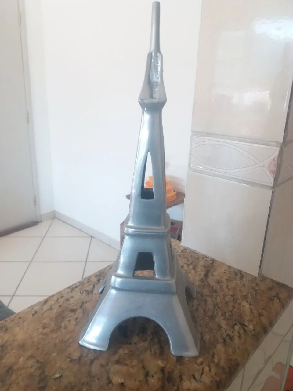 Torre Eiffel de alumínio - Foto 2