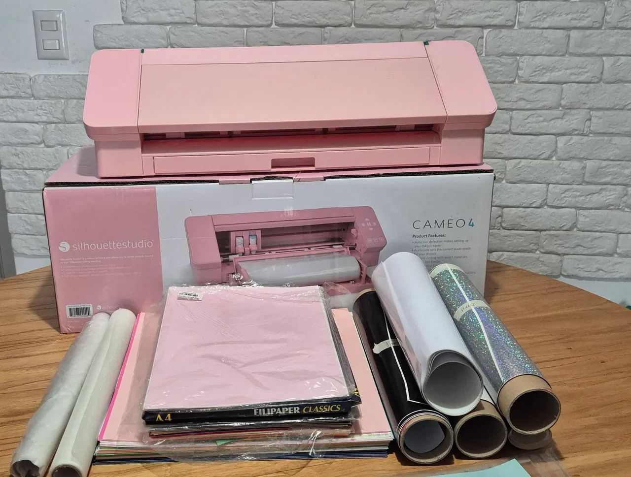 Silhouette Cameo 4 seminova 
