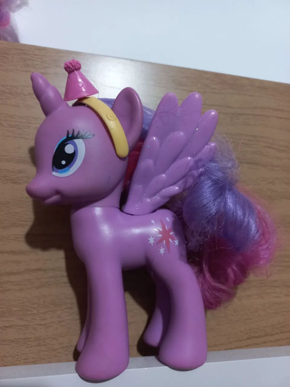 Pônei 15 cm com tiara