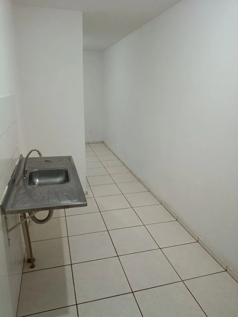 ALUGA-SE APARTAMENTO - TOTAL VILLE PITANGUEIRAS? - Foto 2