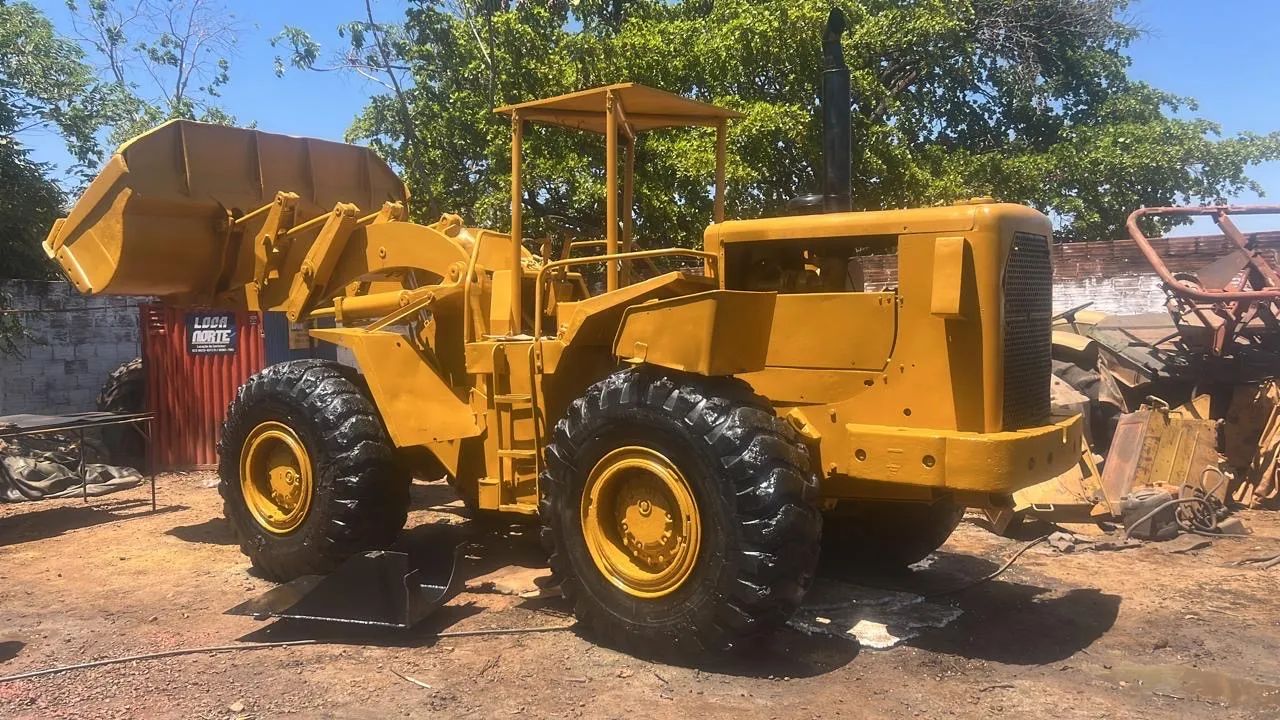 Pá carregadeira Caterpillar 966 - Foto 3