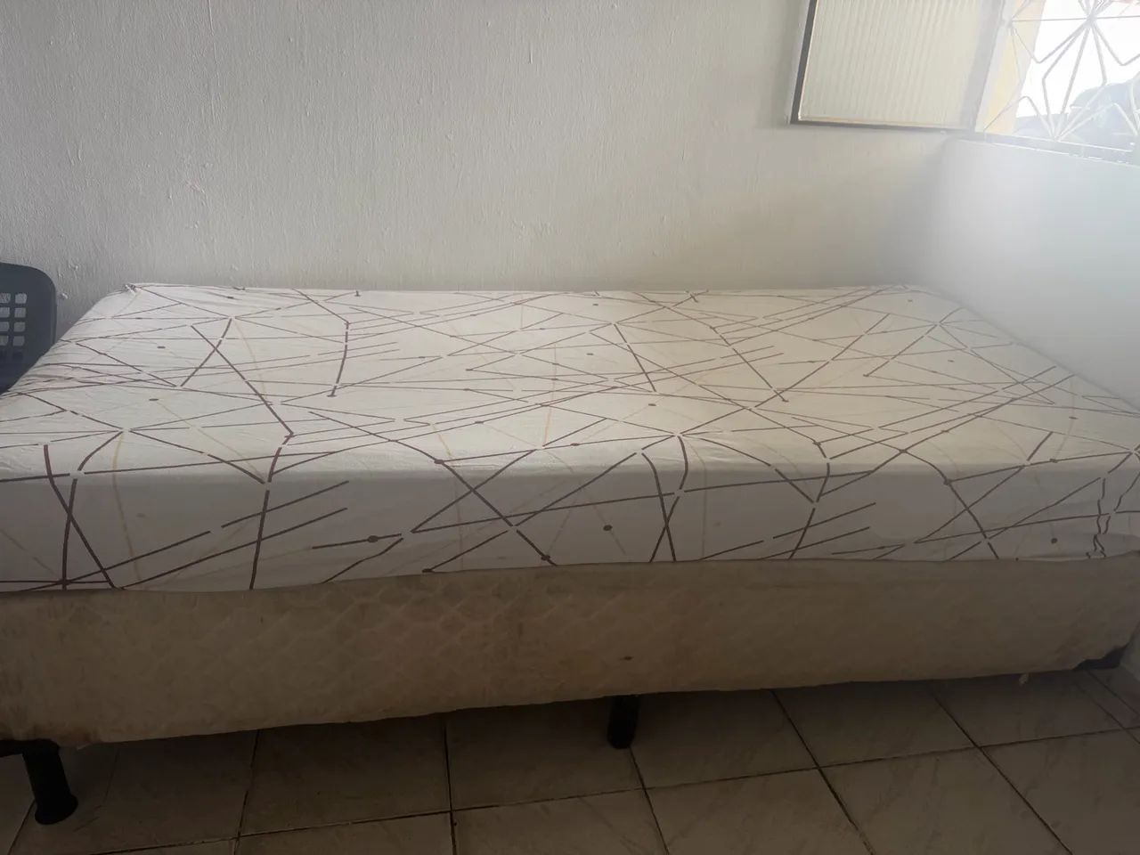 Cama solteiro 