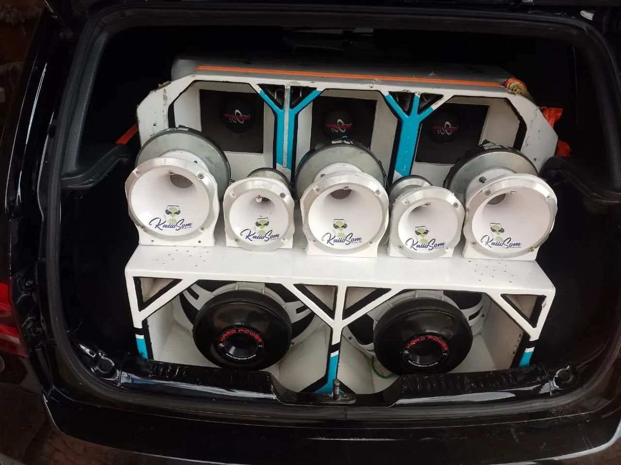 Som de carro completo 