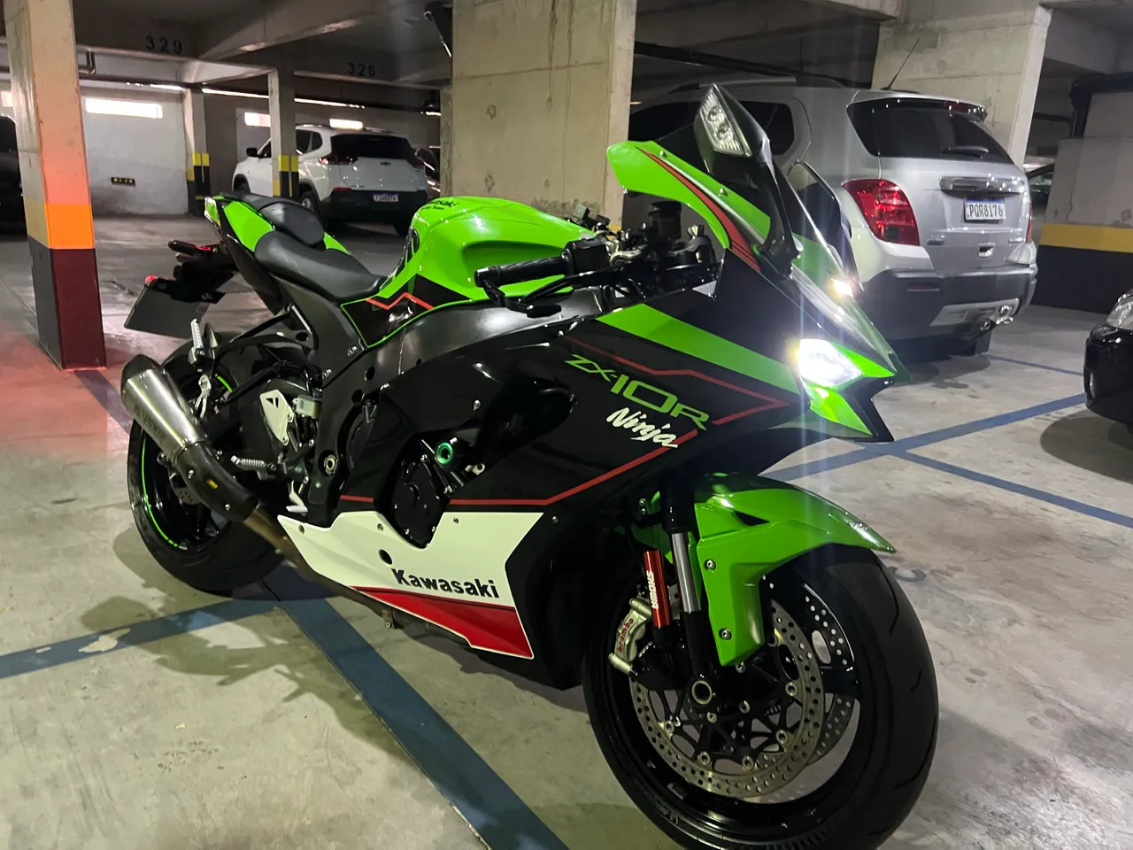 Kawasaki Zx-6r 636cc 2025 - 1486937033 | OLX