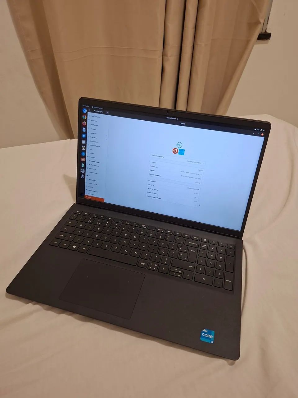 Dell inspiron 15 3520 VENDER LOGO