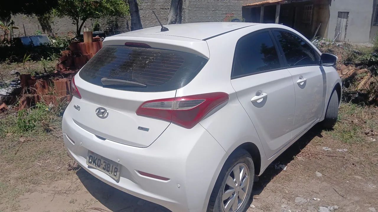 Hyundai HB20 Comf./c.plus/c.style 1.0 Flex 12V 2015 - Foto 3