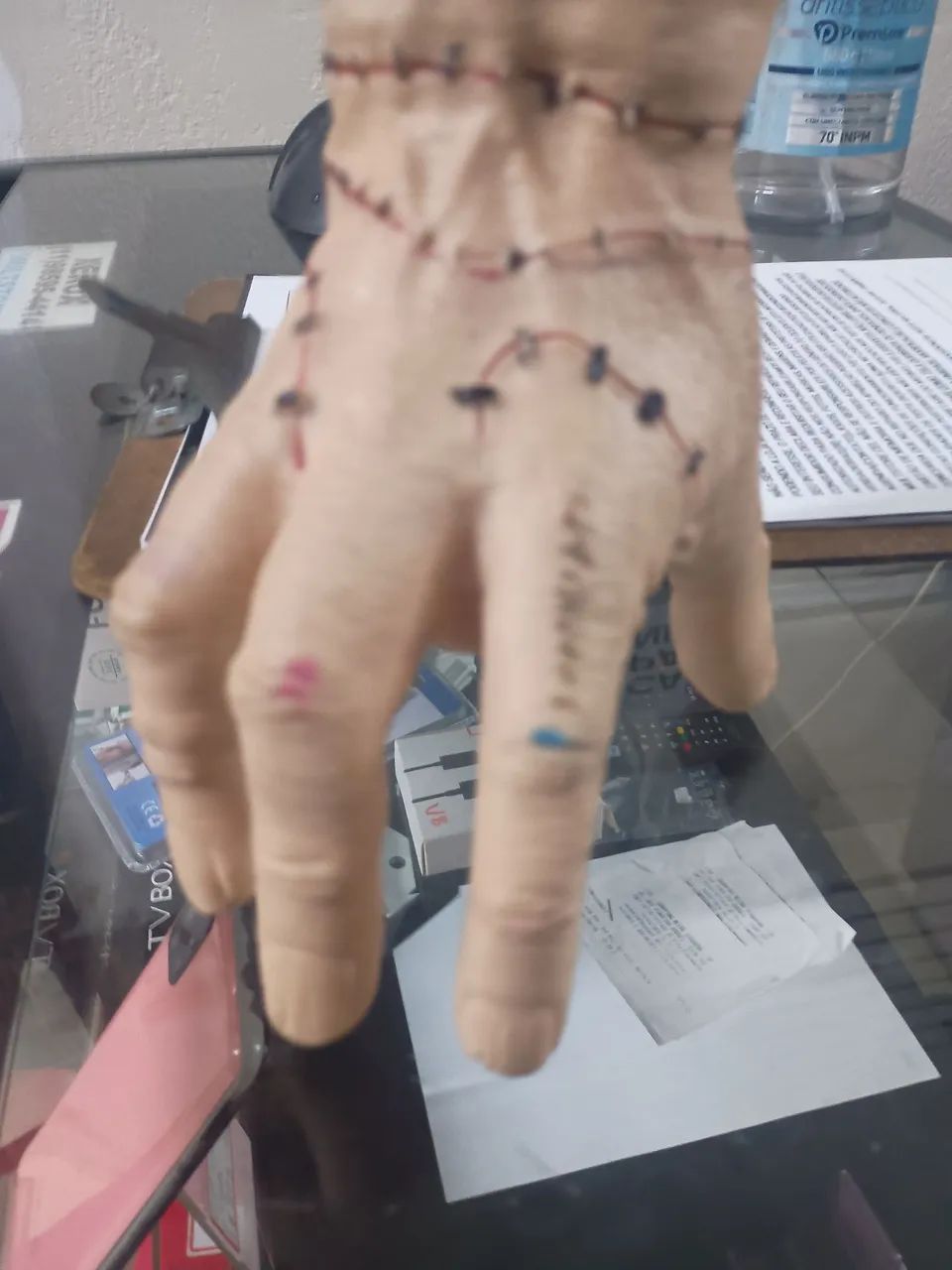 Mãozinha wandinha 