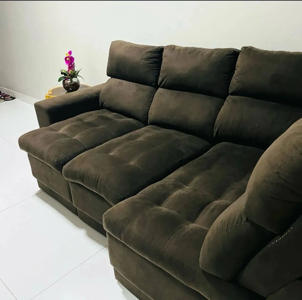 VENDO SOFÁ PARA LEVAR LOGO - Foto 3