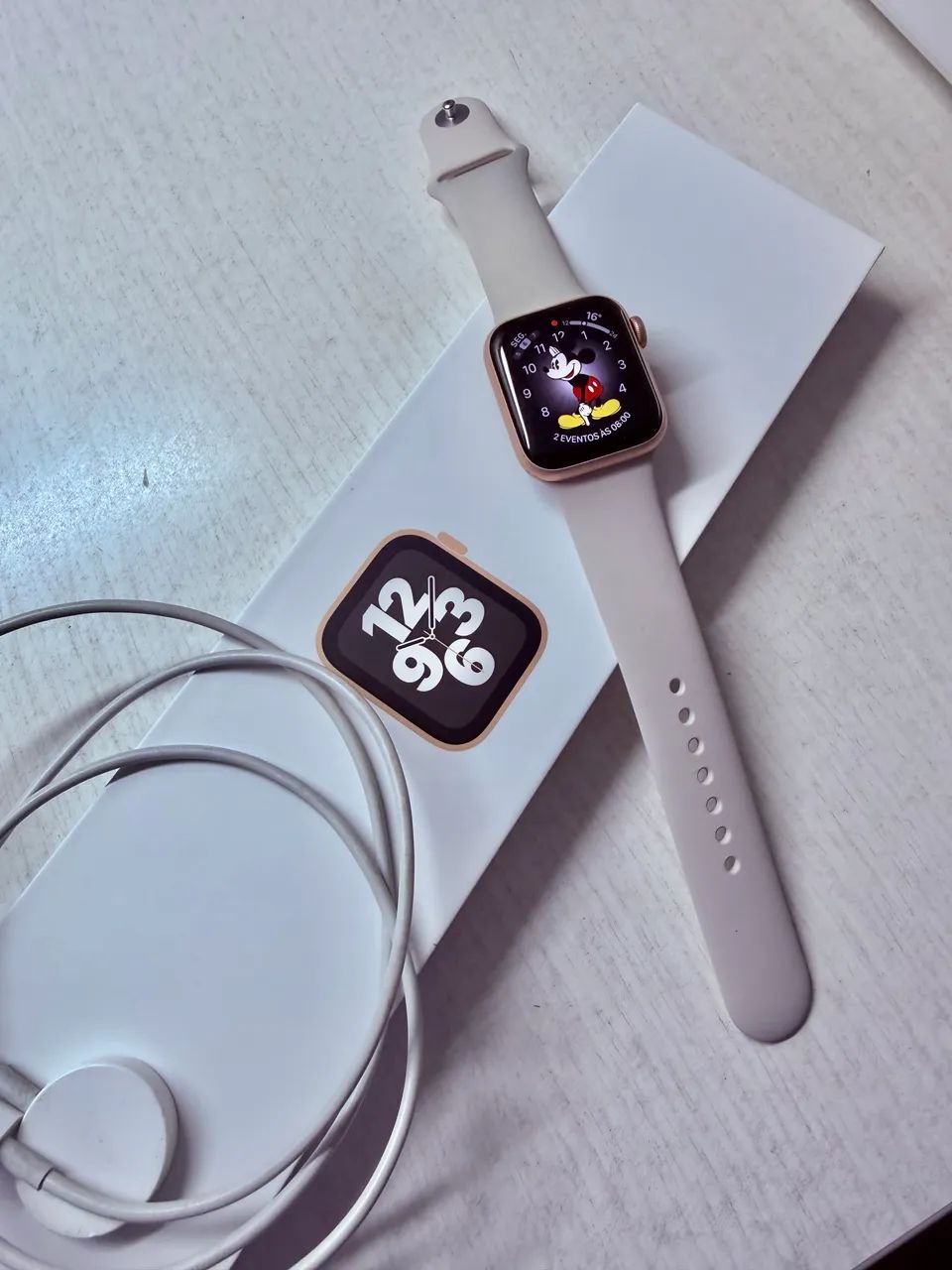 Apple Watch Gold SE 40mm - Foto 2