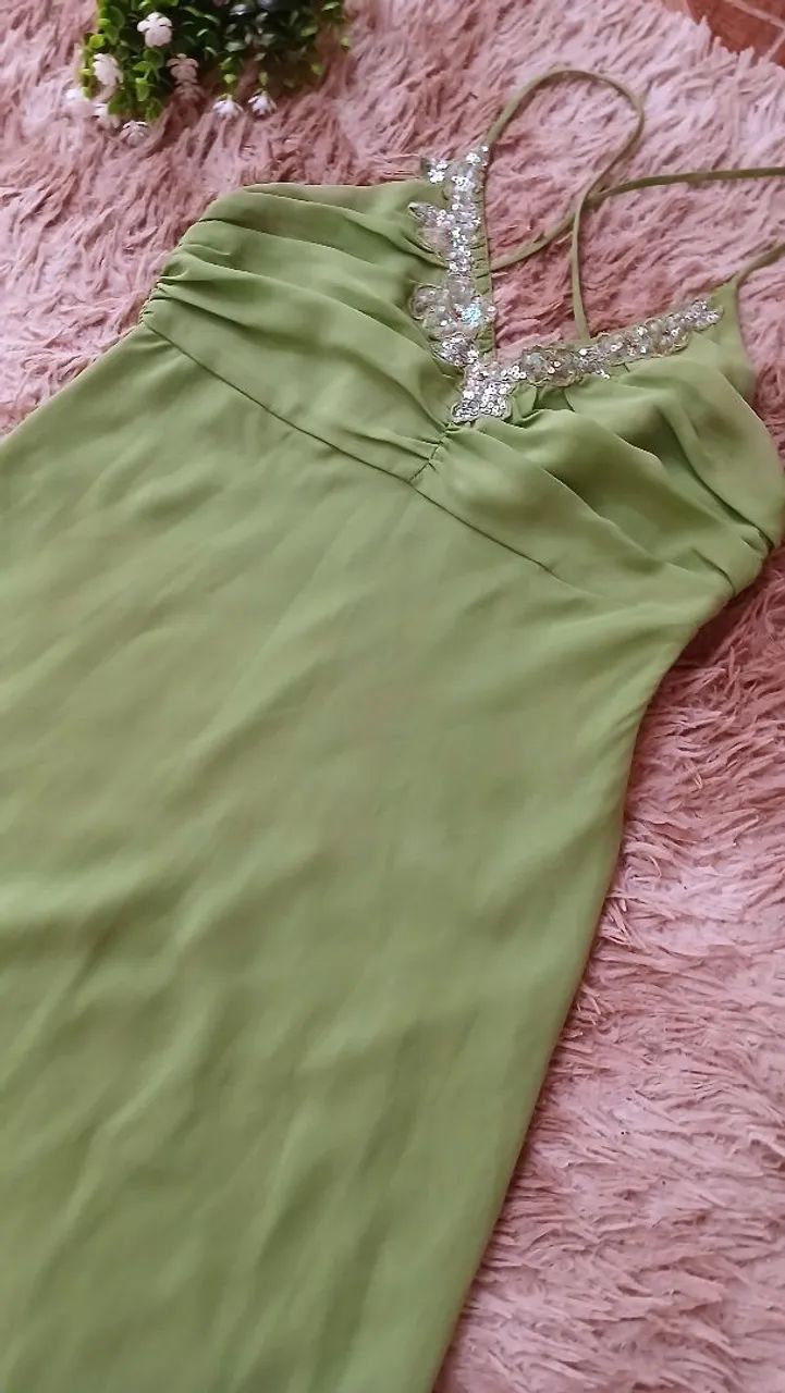 VESTIDO USADO 1 VEZ - Foto 4