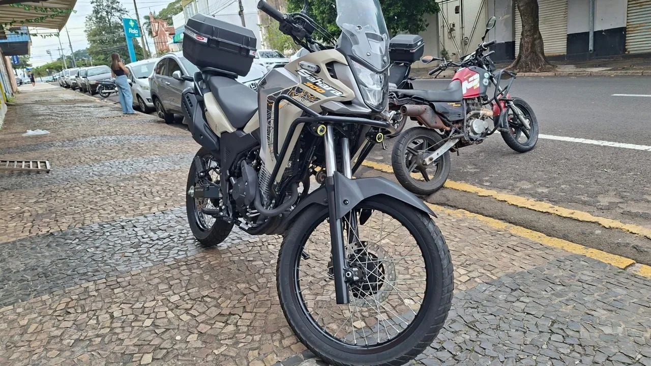 SAHARA NOVA COM BAIXA QUILOMETRAGEM  - Foto 3