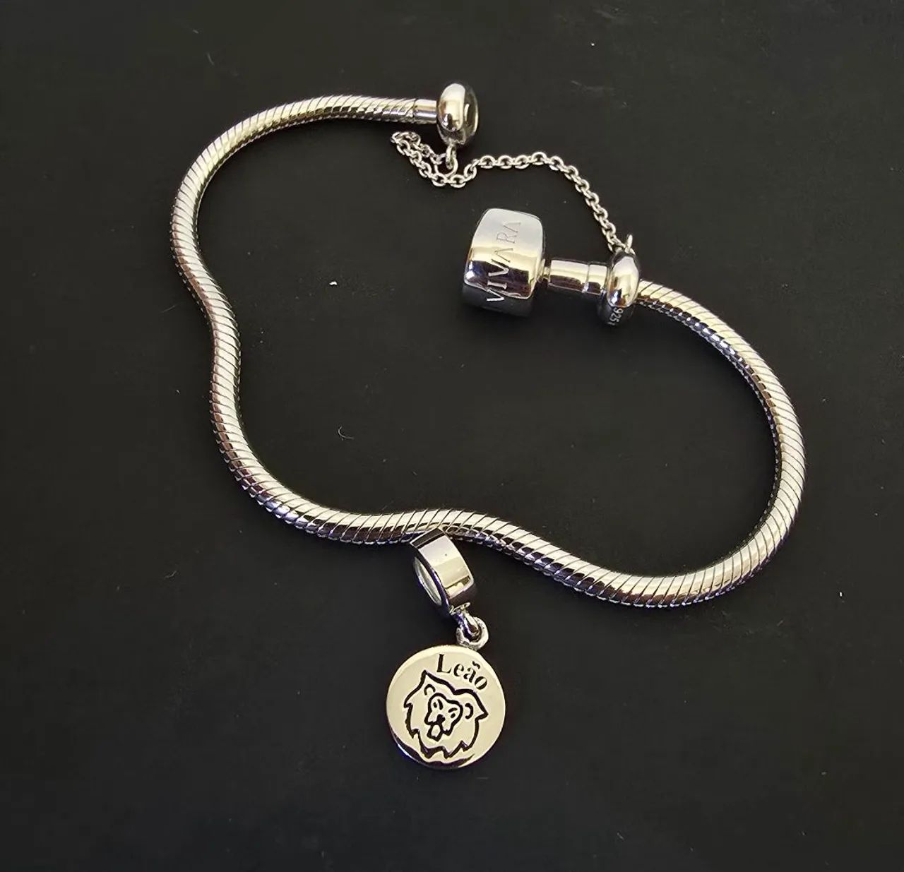 Berloque em Prata Signo de Leão