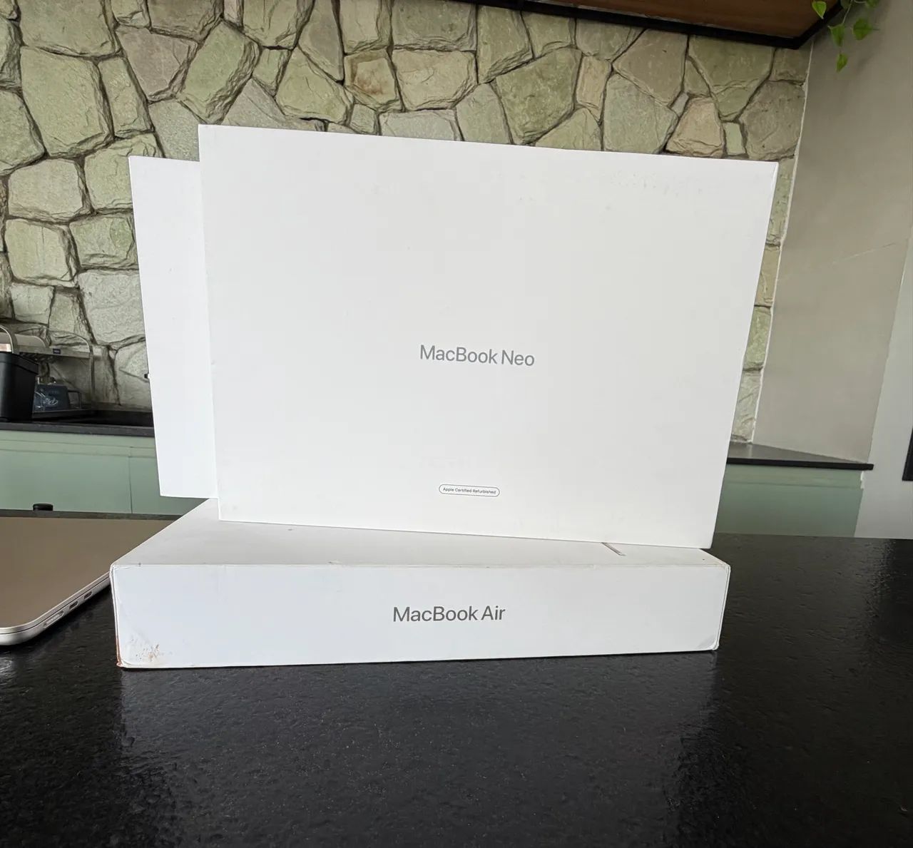 MacBook Neo 256 GB, silver, lacrado com garantia Apple. - Foto 4