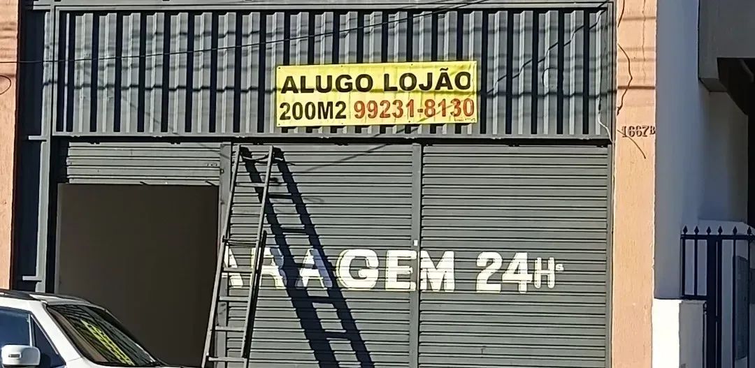 LOJAO 200m2 02 BANHOS