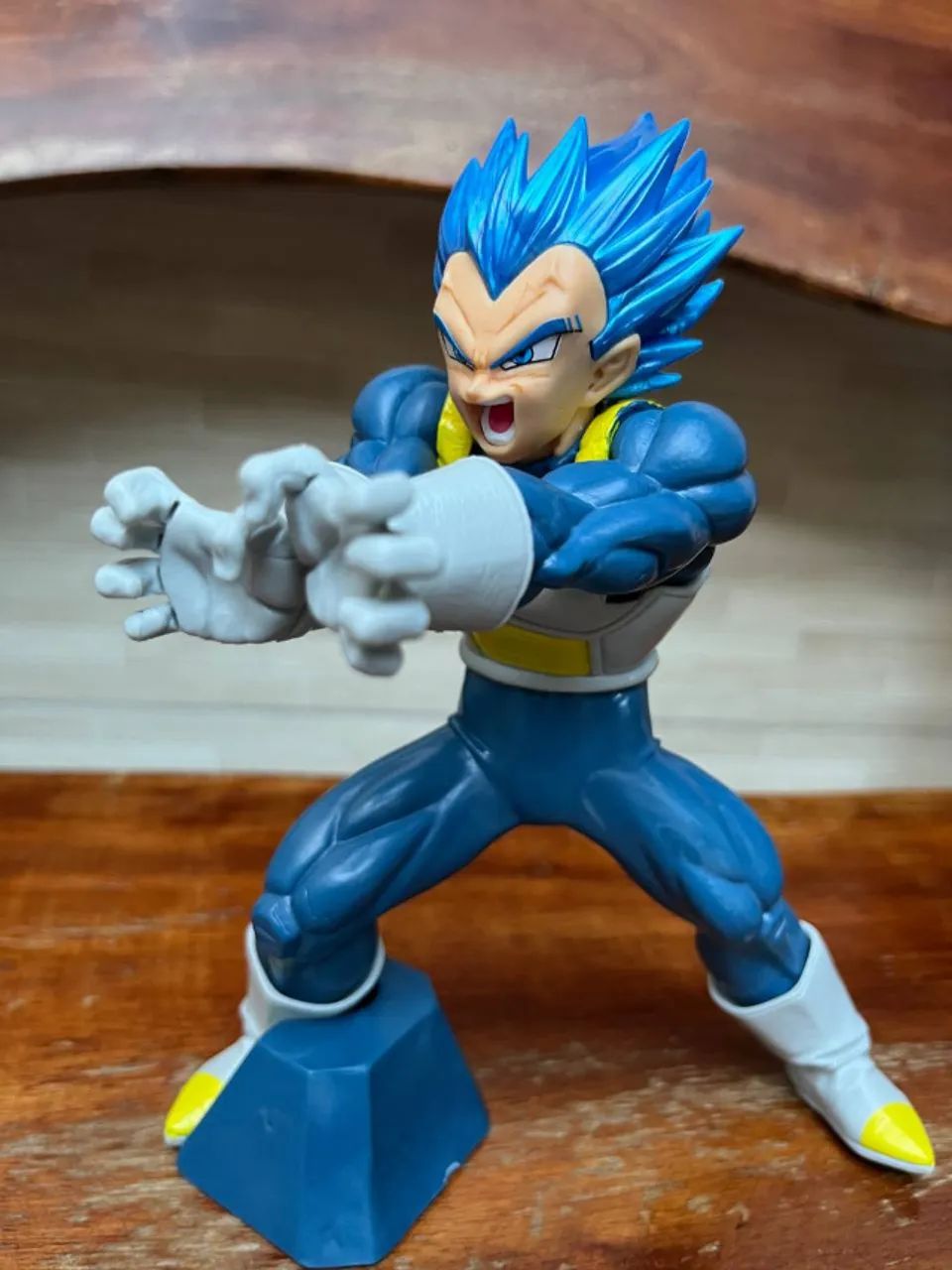 Action Figure Dragon Ball - Vegeta SJJ Blue 20cm - Foto 5