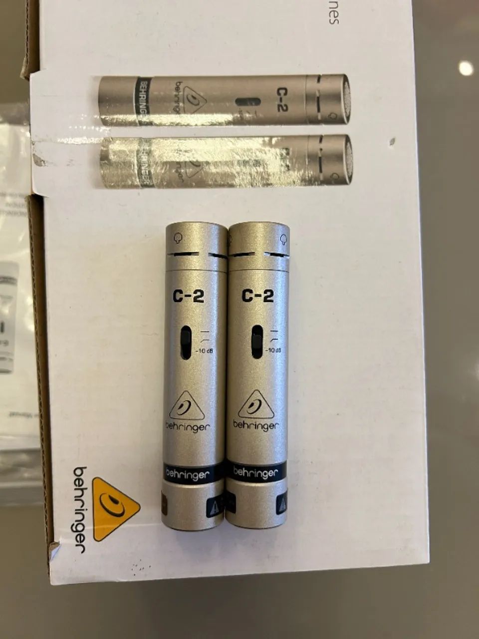 Microfones Behringer C-2 Condensador Cardioide cor prateado