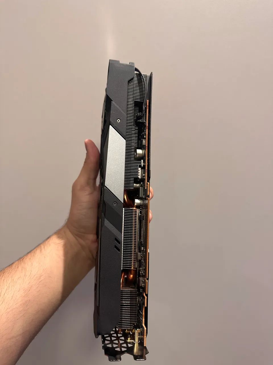 Placa de video Rx5700 Gigabyte - Foto 3