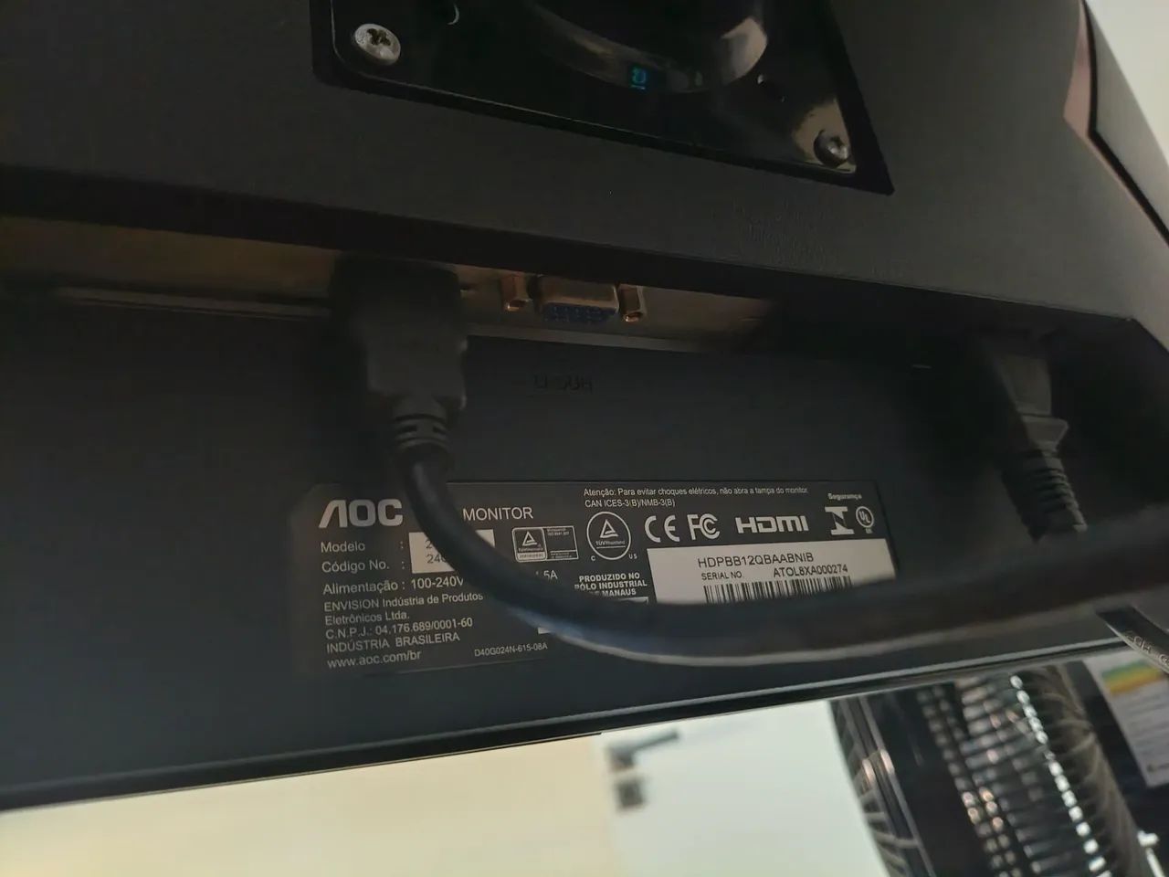 Monitor AOC com braço articulado  - Foto 3