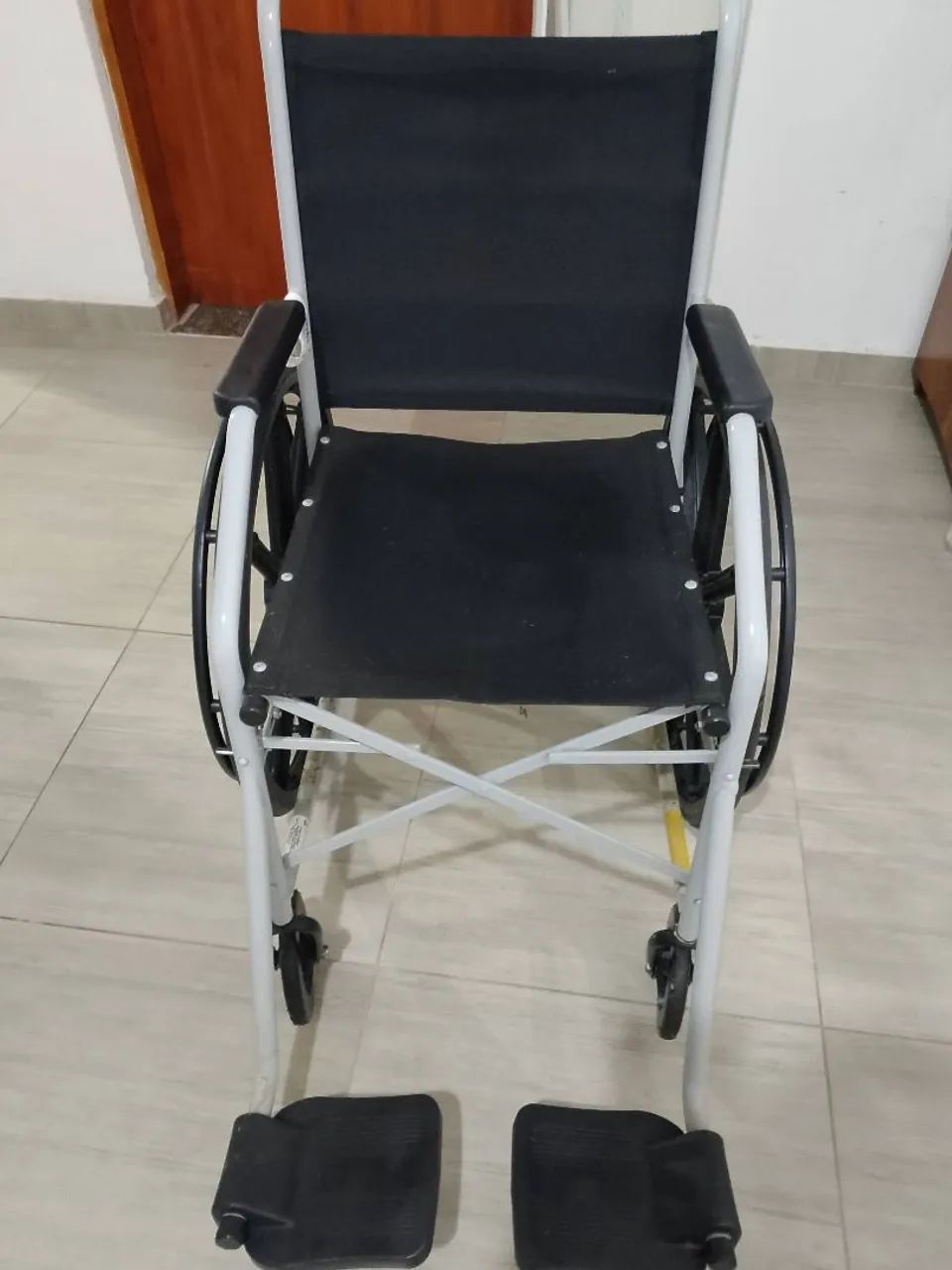 Cadeira de Rodas Jaguaribe 