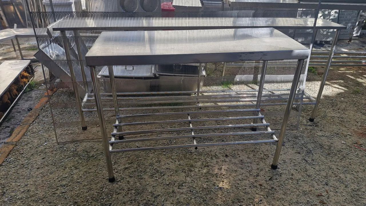 Mesa de trabalho refrigerada com cubas  - Foto 5