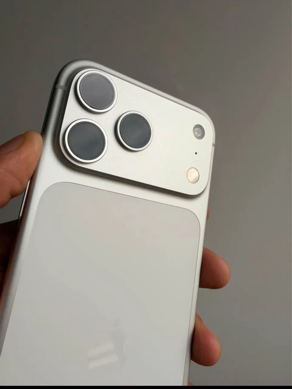 iPhone 17 pro Max - Foto 2