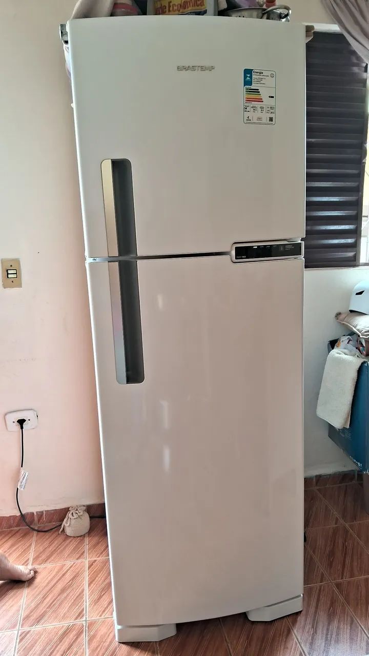 Vendo geladeira eletrolux - Foto 5