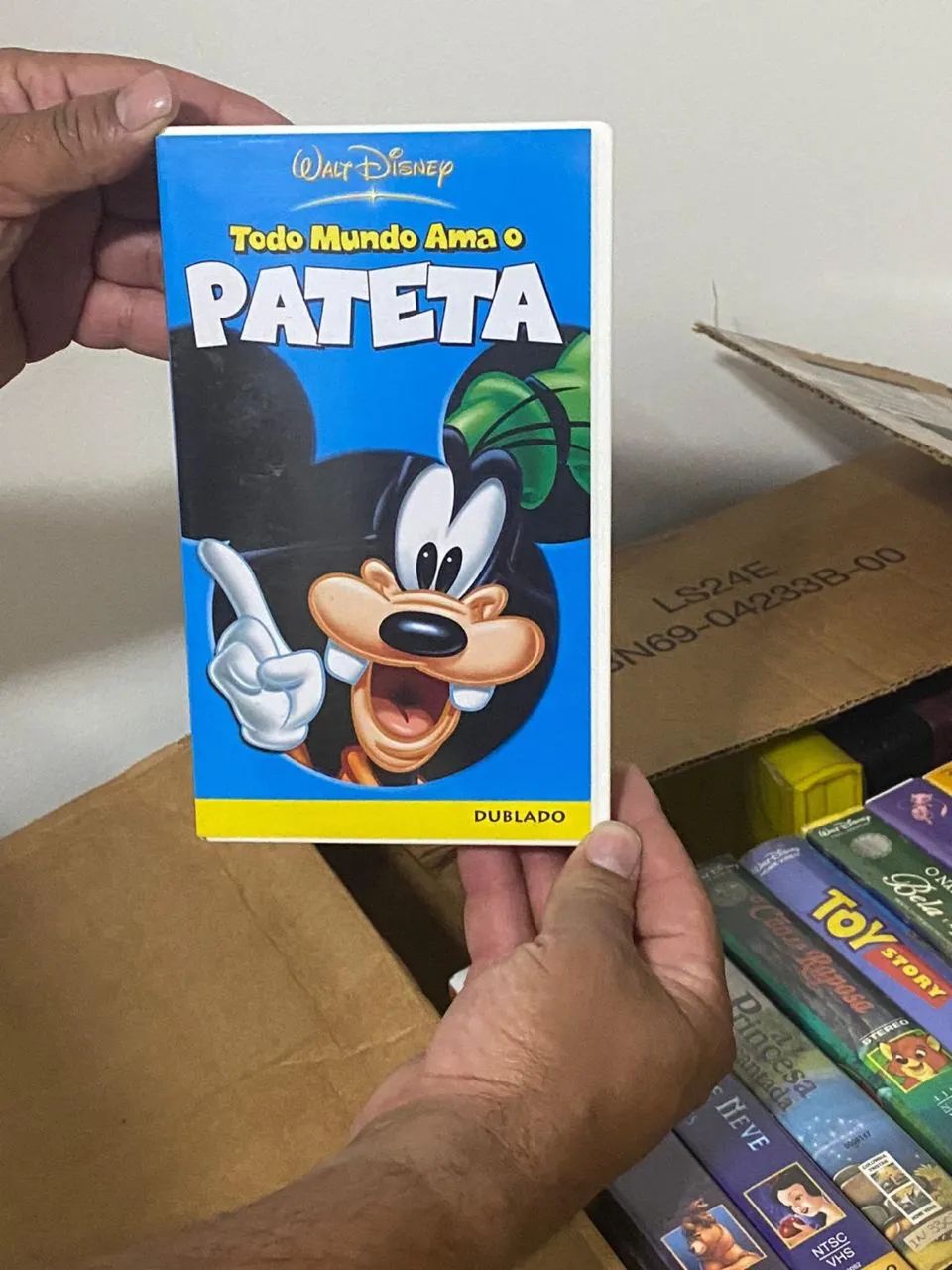 LOTE COM 37 FITAS VHS: DISNEY, XUXA, POKÉMON E CLÁSSICOS - Foto 3