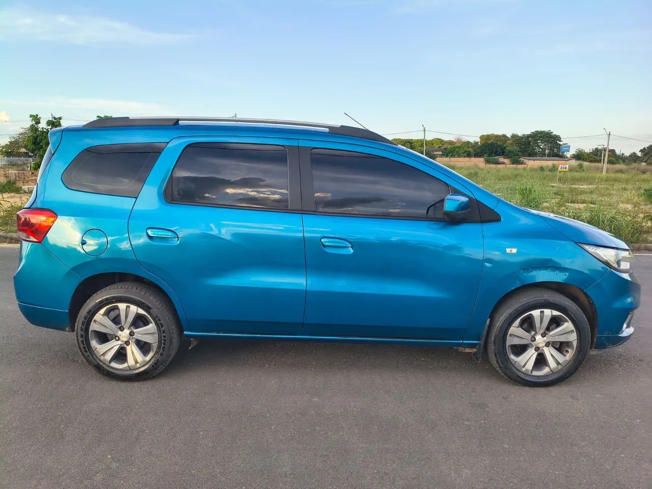 Chevrolet Spin LTZ 1.8 8V Econo.flex 5P Mec. 2019 - Foto 4
