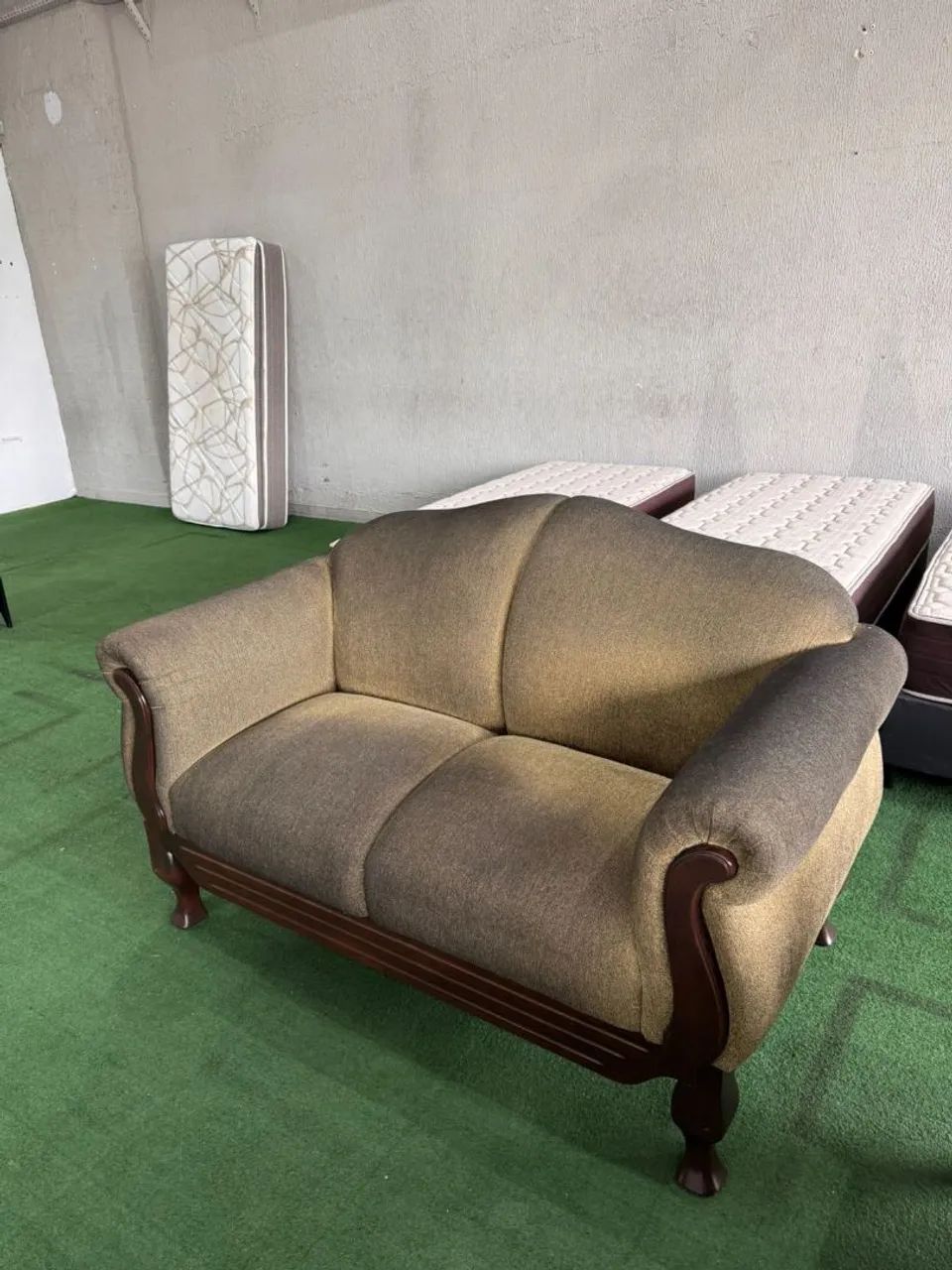 Conjunto de Sofás 2 e 3 lugares Castor Vintage - Foto 4