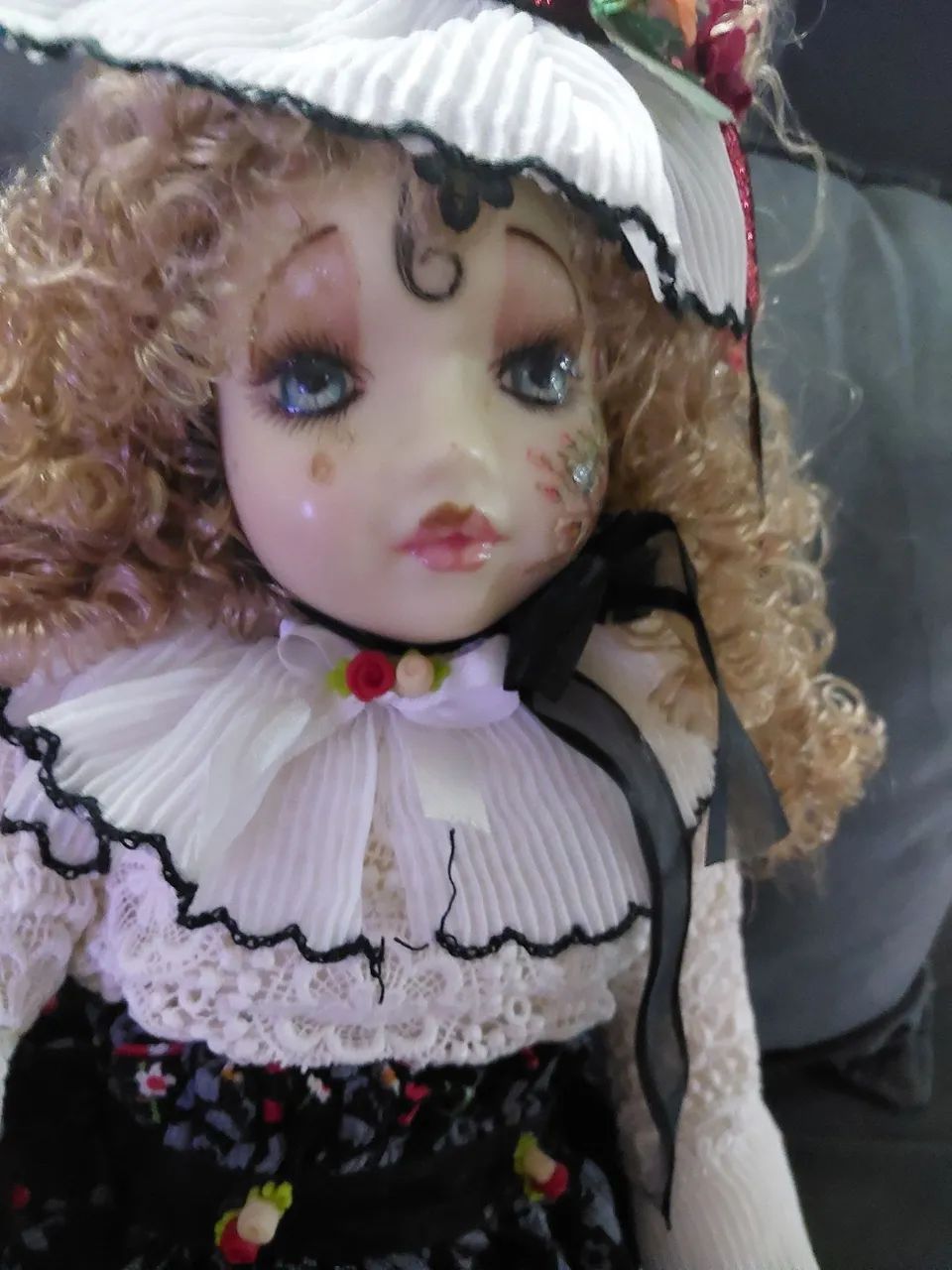 Boneca de porcelana pintada a mão  - Foto 5