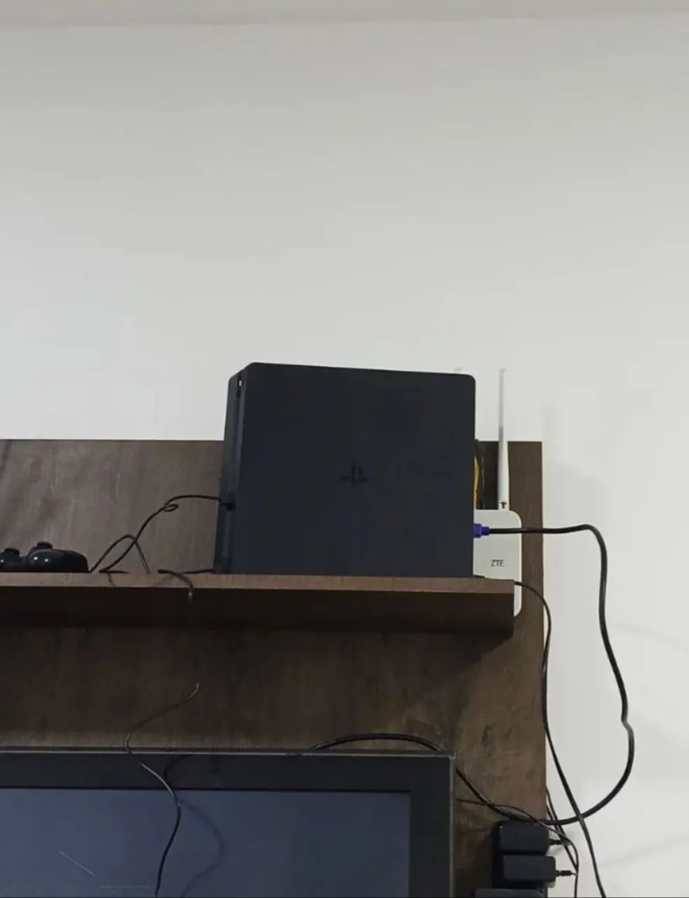 PS4 slim 1T  - Foto 3
