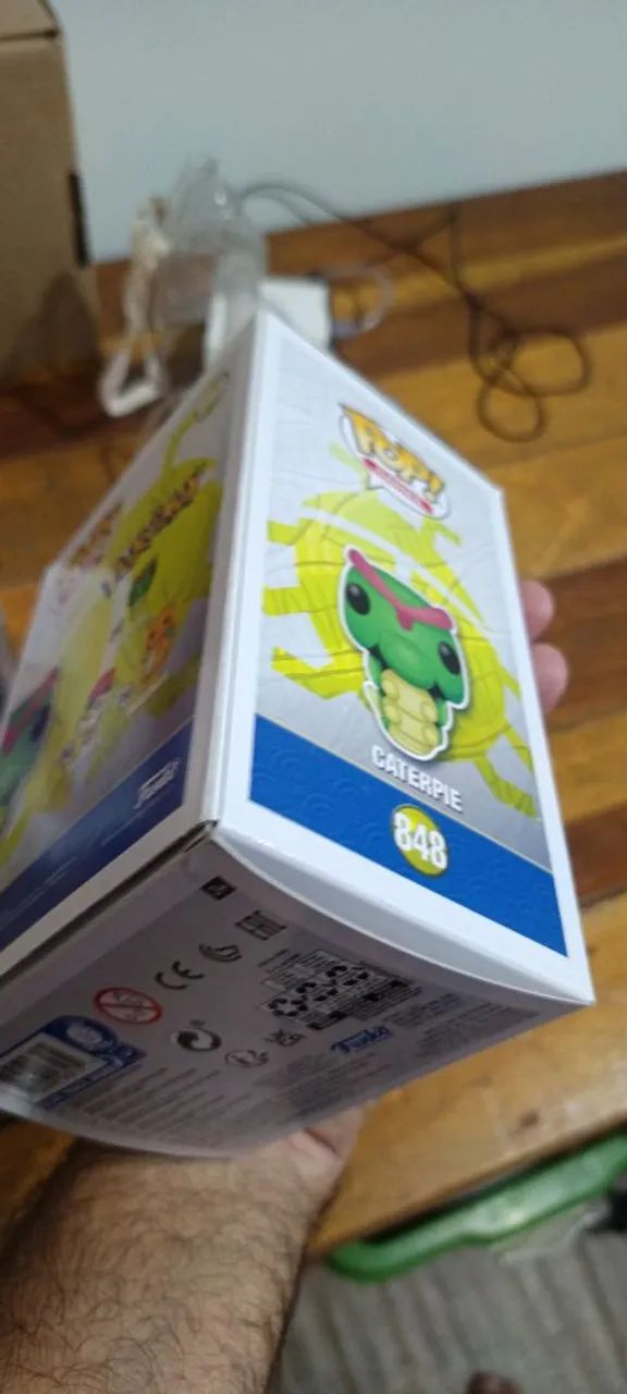 Pokémon Caterpie Funko Pop ORIGINAL - Foto 4