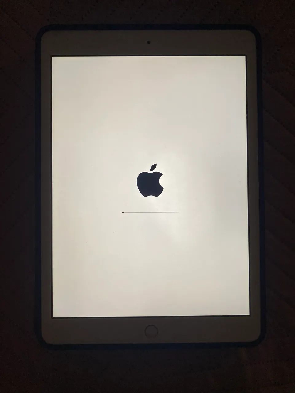   iPad 10ª Geração 64GB Wi-Fi + Chip | Bateria 100% | Impecável + Capinha e Caneta - Foto 3